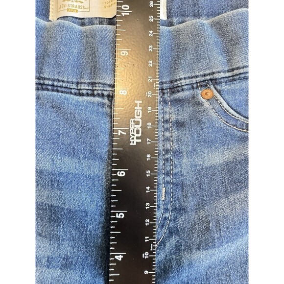 Signature by Levi Gold Label Women's Totally Shaping Pull on Skinny Size 6 Short - Picture 4 of 8
